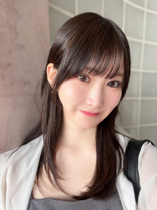 依本诗织(依本しおり)出道作品番号及封面,依本诗织个人简介