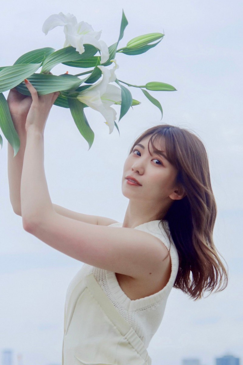 山岸あや花(山岸绮花)发文了:我还没有引退喔!