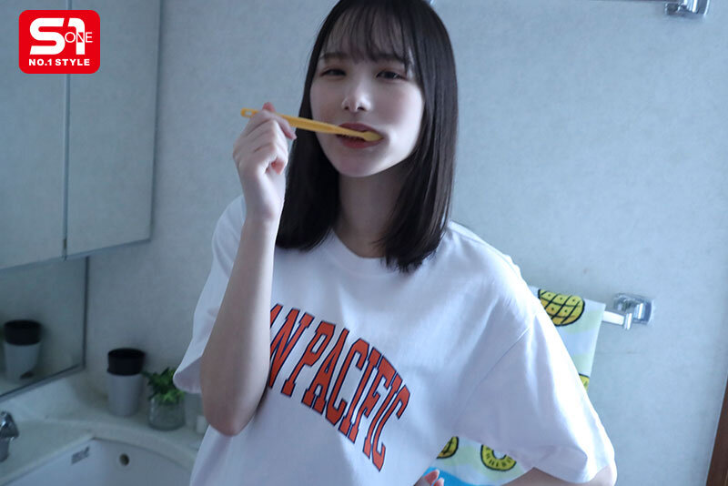 村上悠華(村上悠华)作品SONE-670发布！美胸女友被SEX狂社团的人睡走，袒露巨乳&#8230;还开心比剪刀手！