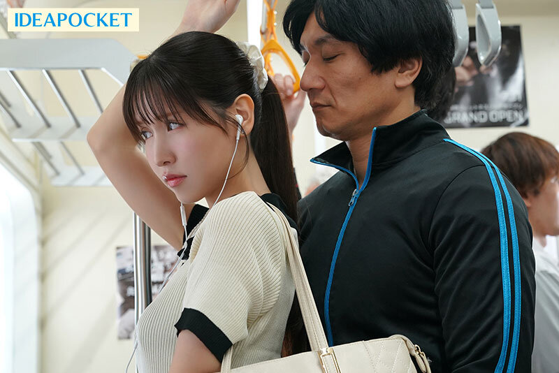 桜空もも(樱空桃)作品IPZZ-248发布！巨乳女大生被电车痴汉集团调教成功！变成绝赞共享小宠物！