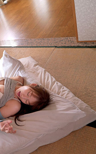 楓ふうあ(枫富爱)作品SONE-639发布!假痴呆真性侵!美乳人妻照顾大唧唧公公,却被误以为是婆婆扑倒!