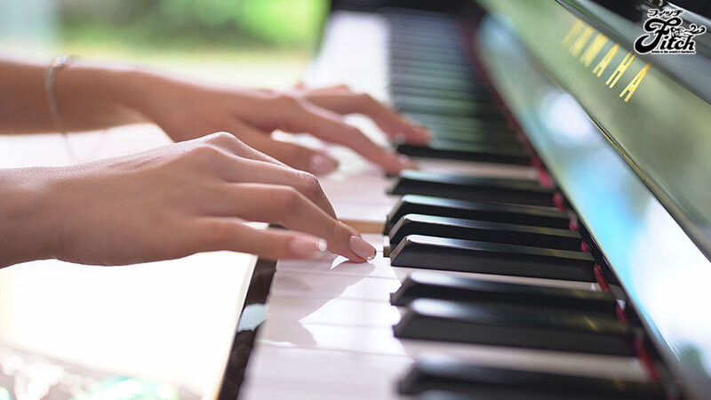 早濑堇(DEAB-006)拿下销售冠军的天才钢琴家竟是AI生成!她的本体女优会是?