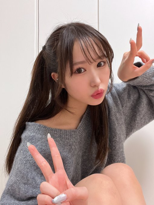 夕雏惠美里(夕雛エミリ)出道作品番号及封面，夕雏惠美里个人简介