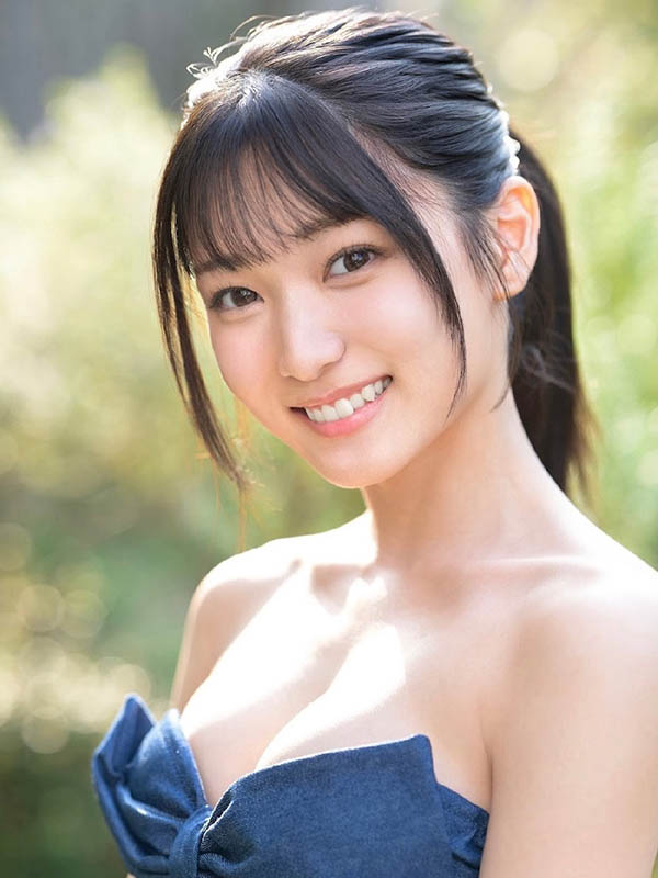 初美菜乃花(SNOS-101) 第一次的饭店过夜性爱拍摄,超渴望性爱的美乳新人!