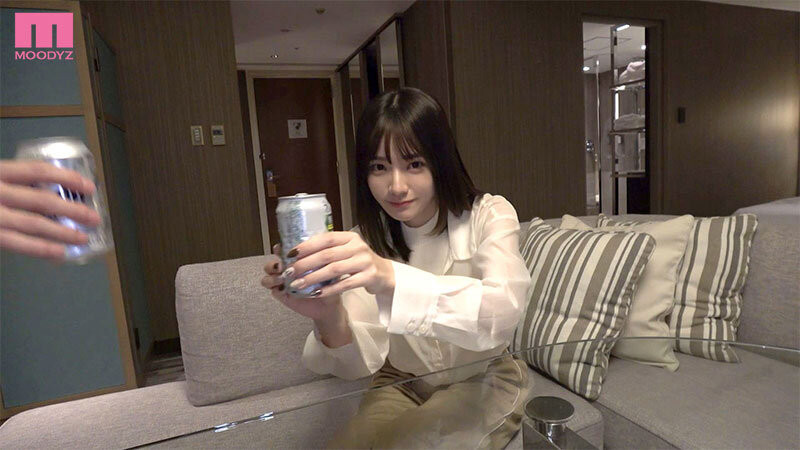 (MIHD-002)ナチュラルSEX解禁(Natural sex解禁)！但、宫下玲奈却被封面吓到了⋯