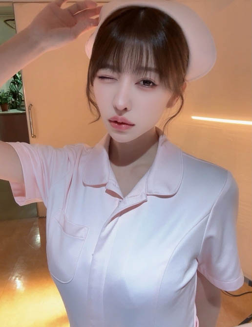森日向子(MIKR-096) 住院无法洗澡没关系!痴女护士「森日向子」用舌头帮你舔干净