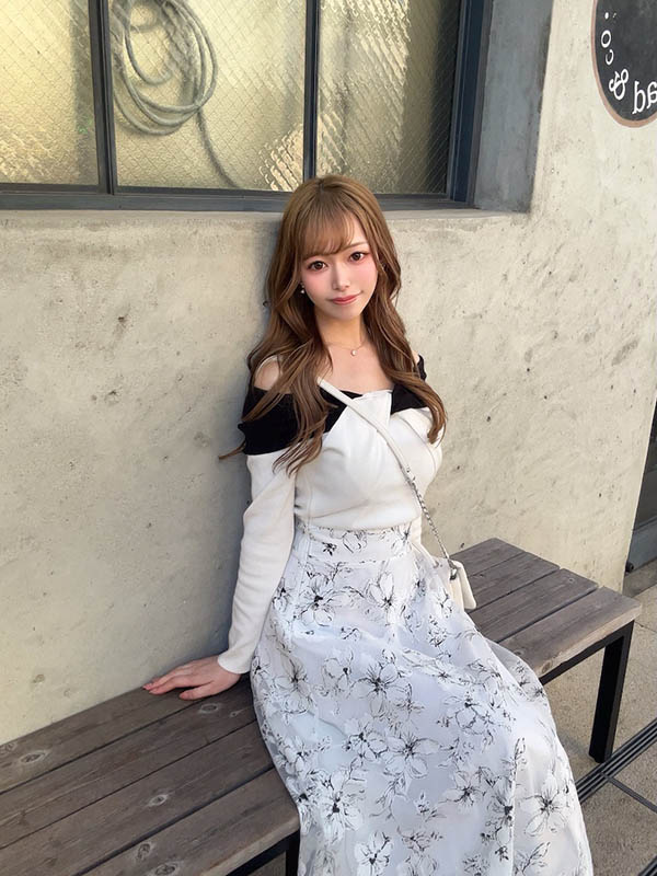 恋月乃爱（MFYD-158）热爱美食与美酒的25岁美乳人妻正式出道！沉醉于愉悦体验的肉食系魅力！