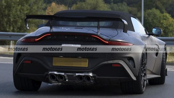 阿斯顿·马丁 阿斯顿·马丁将推敞篷版Vantage RS 硬刚保时捷911 GT3 RS